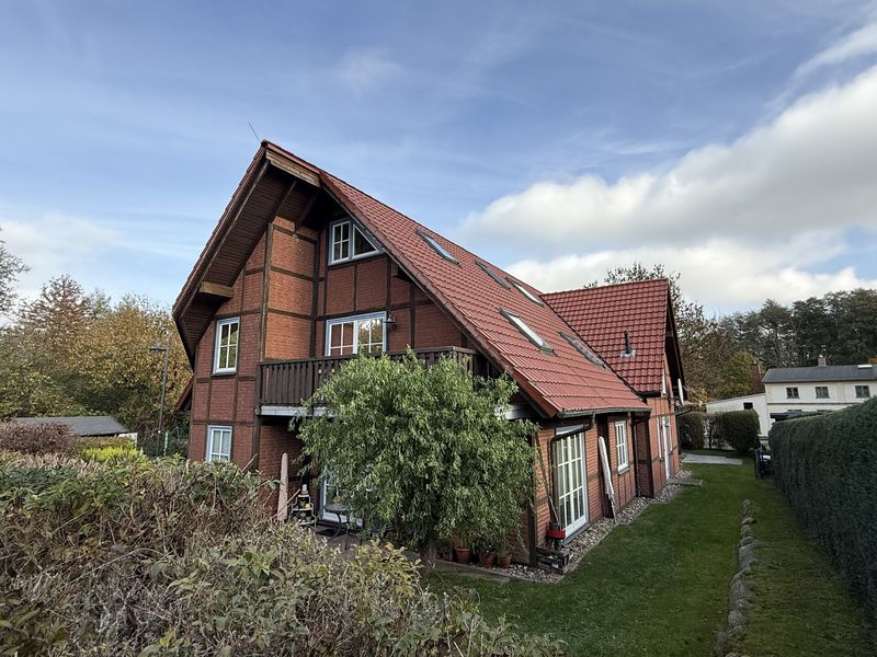 MFH nahe Rostock | 4 Einheiten | stabil vermietet | Mietsteigerung möglich